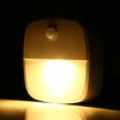 Luci LED a batteria, non dimmerabili, con controllo touch, per bagno e corridoio. 2