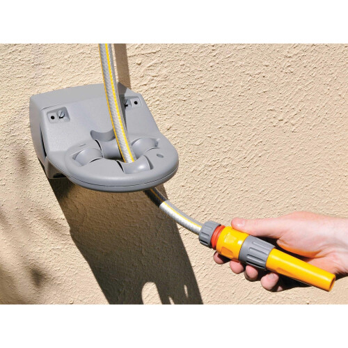 Hozelock Hozelock 2392 Universal Hose Reel Guide And Corner Bracket 1