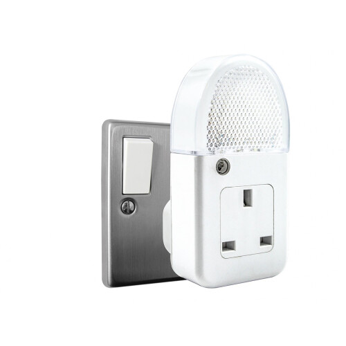 Uni-com Plug-through Night Light 2