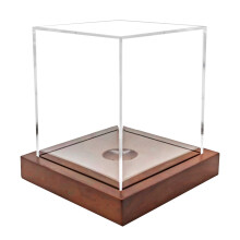 Acrylic baseball display case, transparent, with stand for collection, basketball, volleyball