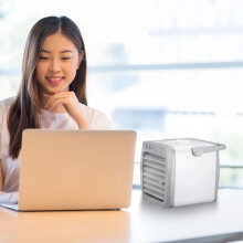 Mini Portable USB Air Conditioner Cooler 135x135x135mm for Office & Bedroom