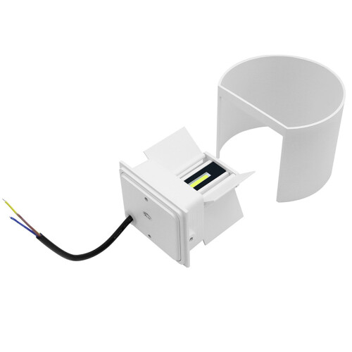 Apliques de parede LED com ângulo ajustável, à prova d'água e resistentes à ferrugem, para uso interno e externo.