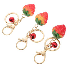6 . schlüsselanhänger erdbeerform, bunt, schlüsselschmuck