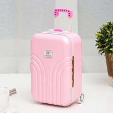 Maleta de viaje mini de plástico blanco con forro rosa suave, ideal para guardar muñecas y jugar con estilo.