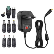 Compact en betrouwbaar: onze universele 12W multivoltage AC/DC-adapter biedt 7 instelbare uitgangen, uitgebreide veiligheidsvoorzieningen en diverse