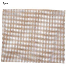 Non-Stick Grill Mat for Gas Charcoal Electric BBQ, Heat Resistant Grilling Sheets Prevent Small Fragile Food Falling Through, PTFE Fiberglass Coated M