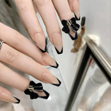 Trendy acryl kunstnagels, amandelvormig met een prachtig strikdesign, medium formaat voor een perfecte pasvorm, herbruikbaar en gemakkelijk aan te
