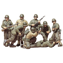 Tamiya 300035048 – WWII US Infantry Figurines 1:35 – Set of 8