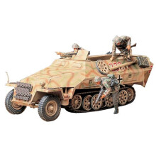 Tamiya 35195 WWII special force 251/1 half chain vehicles transport Model Kit Scale 1:35
