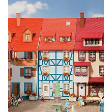 FALLER Village Houses (2) w/ Bay Model Kit V HO Gauge 130495