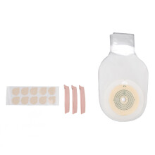 Bolsa de ostomía para el cuidado del estoma. Diseño de una sola pieza. Bolsa drenable resistente al olor con filtro de carbón. Barrera recortable