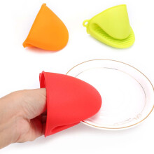 Gants de cuisine miniatures en silicone, résistants à la chaleur, antidérapants, pour la cuisine et la pâtisserie.