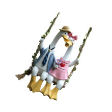 Couple Duck Garden Duck Sculpture with Extreme Details