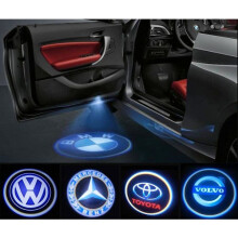 LED-projektori (Toyota) auton oveen - Monivärinen Toyota-automerkki