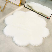 Genuine Sheepskin Inspired Rug, Durable and Fade Resistant, Adds A Touch Of Luxury To Your Bedroom Or Living Room (White, 45 X 45 Cm)