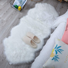 Environmental Material Faux Fur Rug, Anti-Slip Rugs for Safe and Elegant Living Room, Superior Dyeing Process for Gradient Effect, 60 X 160 Cm White