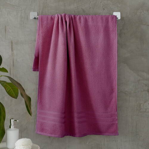 Catherine Lansfield Catherine Lansfield Zero Twist Cotton 90x140cm Bath Sheet Pair Raspberry