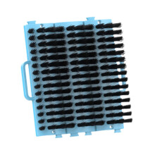 Horse grooming brush, horse brush, soft body brush for pets, multipurpose pet grooming tool for dogs, cats, livestock fences, blue