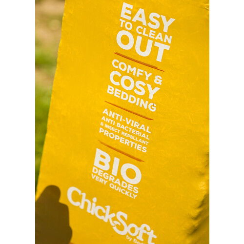 Chicksoft by Bedsoft Poultry Bedding - 16KG quality wheat straw, low 1