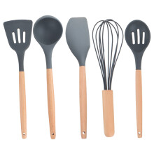 Conjunto de utensílios de cozinha com cabo de madeira e base de silicone, ideais para cozinhar e assar. Compatíveis com panelas antiaderentes,
