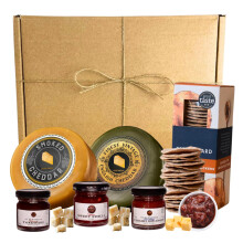 Cheese Hamper Gift Set Including Luxury Sourdough Crackers Chutney Varieti