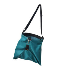 Gardening Tool Apron with Fast Release Pouches for Harvesting, Pruning and Fruit Picking, Green