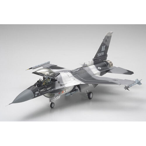 Tamiya F-16C/N Aggressor - 1/48 Aircraft Model Kit - Tamiya 61106