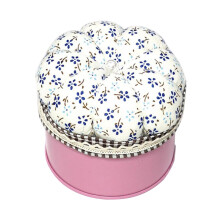 PumpkinShaped Pin Cushion, Sewing Needle Holder, Needle Storage Pad with Box, Sewing Accessories Organizer.