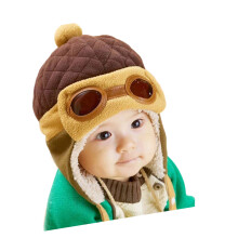 Jungen Mädchen Acryl Gehäkelte Wintermütze Isolierte-braun