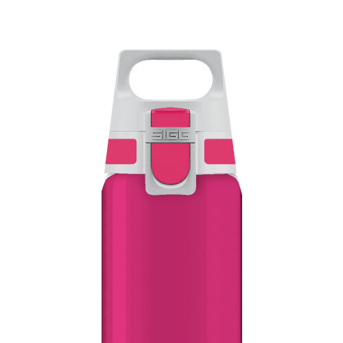 Sigg (0.6L, Berry) Sigg Total Color Water Bottle 1