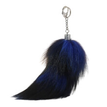 Hochwertiger Schlüsselanhänger mit Fuchsschwanz, weiches, flauschiges Fell, realistische Farben, aus tierschutzgerecht gewonnenem Fuchsfell, mit