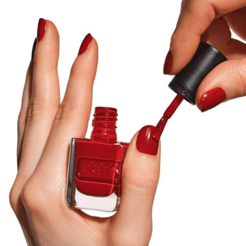 Catrice - Gel Nagellak Affair - 43 Cranberry Jam 2