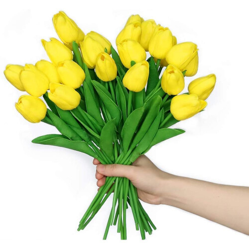 Σύνθεση με τεχνητά λουλούδια για διακόσμηση γραφείου στο σπίτι, λουλούδια από