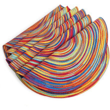 Duurzame, wasbare geweven placemats, antislip en hittebestendige stof voor binnen- en buitengebruik, kleurrijke ronde gevlochten placemats met