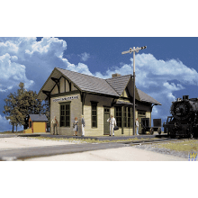 Walthers Cornerstone Golden Valley Depot Building Kit HO Gauge WH933-3532