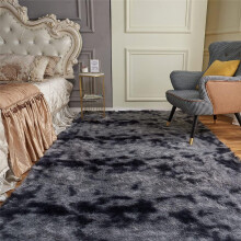 Faux Fur Carpet, Non-Slip Indoor Outdoor Rug, Cozy Cuddly Textured Throw, Simple Elegant Design for Camping Picnics, Easy To Clean Reversible Travel