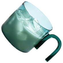 Eleganter transparenter Trinkbecher aus Borosilikatglas-Seegrün
