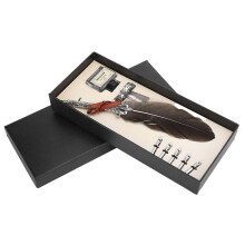 Smooth Comfort Calligraphy Pen with Elegant Detail and Handcrafted Finish, Designed for Creativity and Style