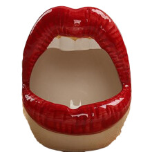 Lips Style Cigarette Ashtrays, Aesthetic Curves For Valentines Day Gifts
