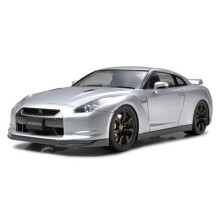 Nissan GT-R - 1/24 Car Model Kit - Tamiya 24300
