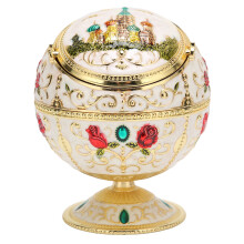 Retro Styled Portable Metal Ashtray, Exquisite Craftsmanship Ensures Durability And Aesthetics