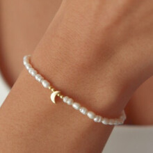 (Golden Moon pearl bracelet) Ladies' fashionable heart-shaped pearl bracelet with a fresh style and inlaid pearl jewelry bracelet