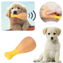 Robustes Gummi-Hundekauspielzeug in Form eines Hühner-Drumsticks mit Quietscher für interaktives Welpenspiel