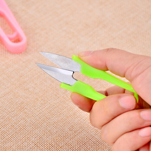 5Pcs Mini Sewing Scissors Yarn Thread Cutter Small Snips Trimming Nipper for DIY Crafts And Stitching 1