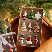 Modernes Weihnachtsglas-Ornament-Set mit Schneemann, Schneeflocke und Baumanhängern für festliche Wohnkultur