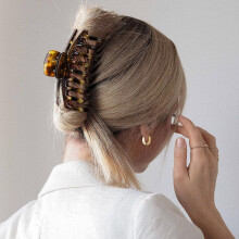 Fashionable Design Claw Hair Clips, Elegant Jelly Look Imported PC Material, Non-Damaging Hair Hold for Women (Approx. 11 x 4.7 x 5 Cm)