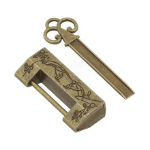 Dekoratives Schloss Bronze Zinklegierung Vorhängeschloss Vintage Elegance im chinesischen Stil Hochwertiges Sammelobjekt aus Zinklegierung