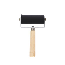 Gummi roller with wooden handle, professional printing roller, 6 cm, stamping tool, art ink painting tool, black