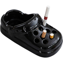 Perforierter Schuh-Aschenbecher aus Keramik, 11,4 cm (4,5 Zoll) großer Keramik-Schreibtischaschenbecher, niedlicher Aschenbecher für Ra