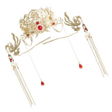 Handmade Phoenixes Crown Headpiece for Bride with Exquisite Tassels for Traditional Chinese Weddings